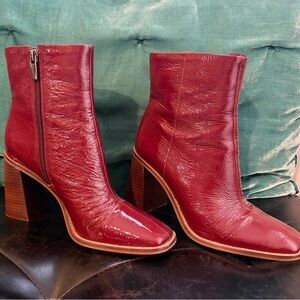 Stunning Red Leather Ankle Boots 🌹